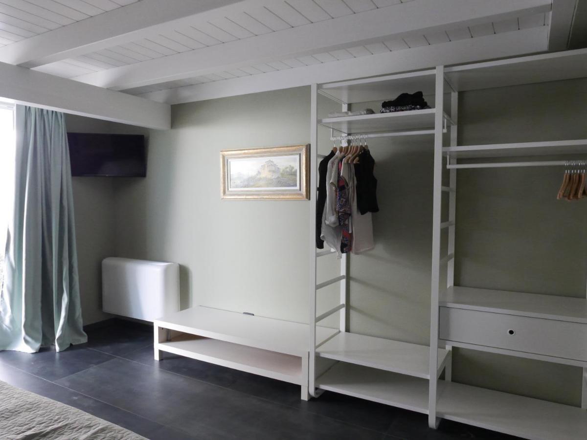 Suite Minerva โปลีญาโนอามาเร ภายนอก รูปภาพ